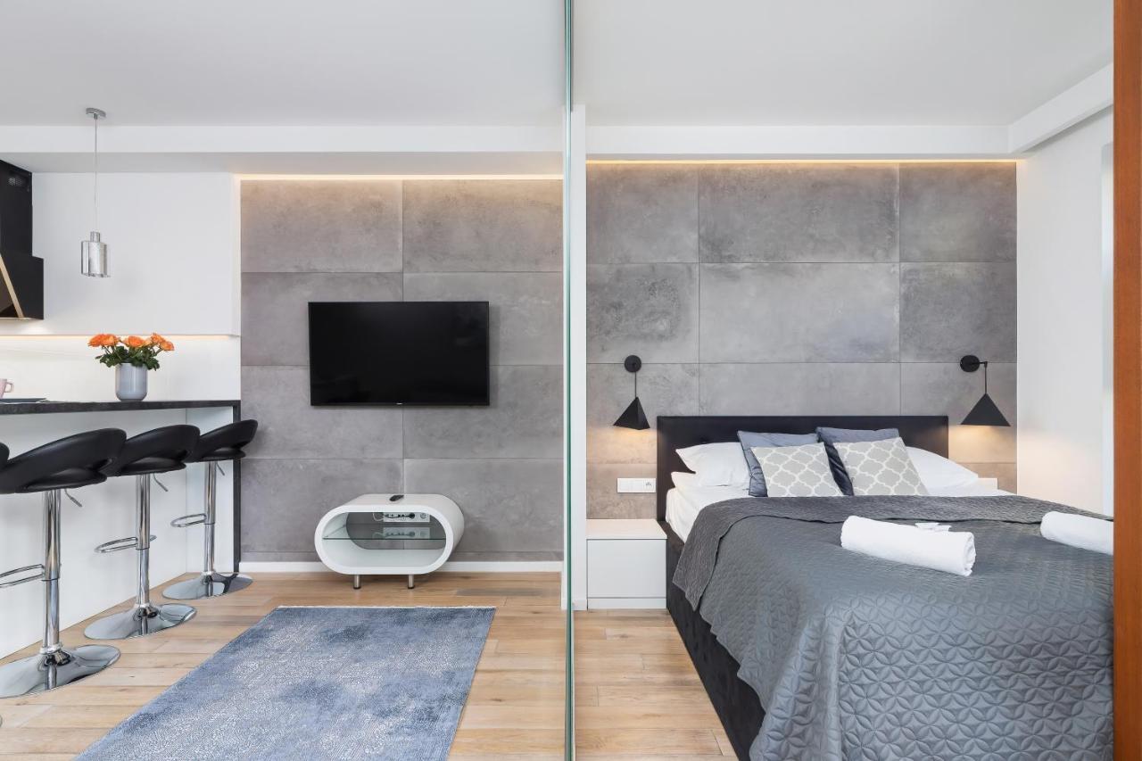 Apartments Harmonica Trynitarska By Noclegi Renters Cracovia Exterior foto