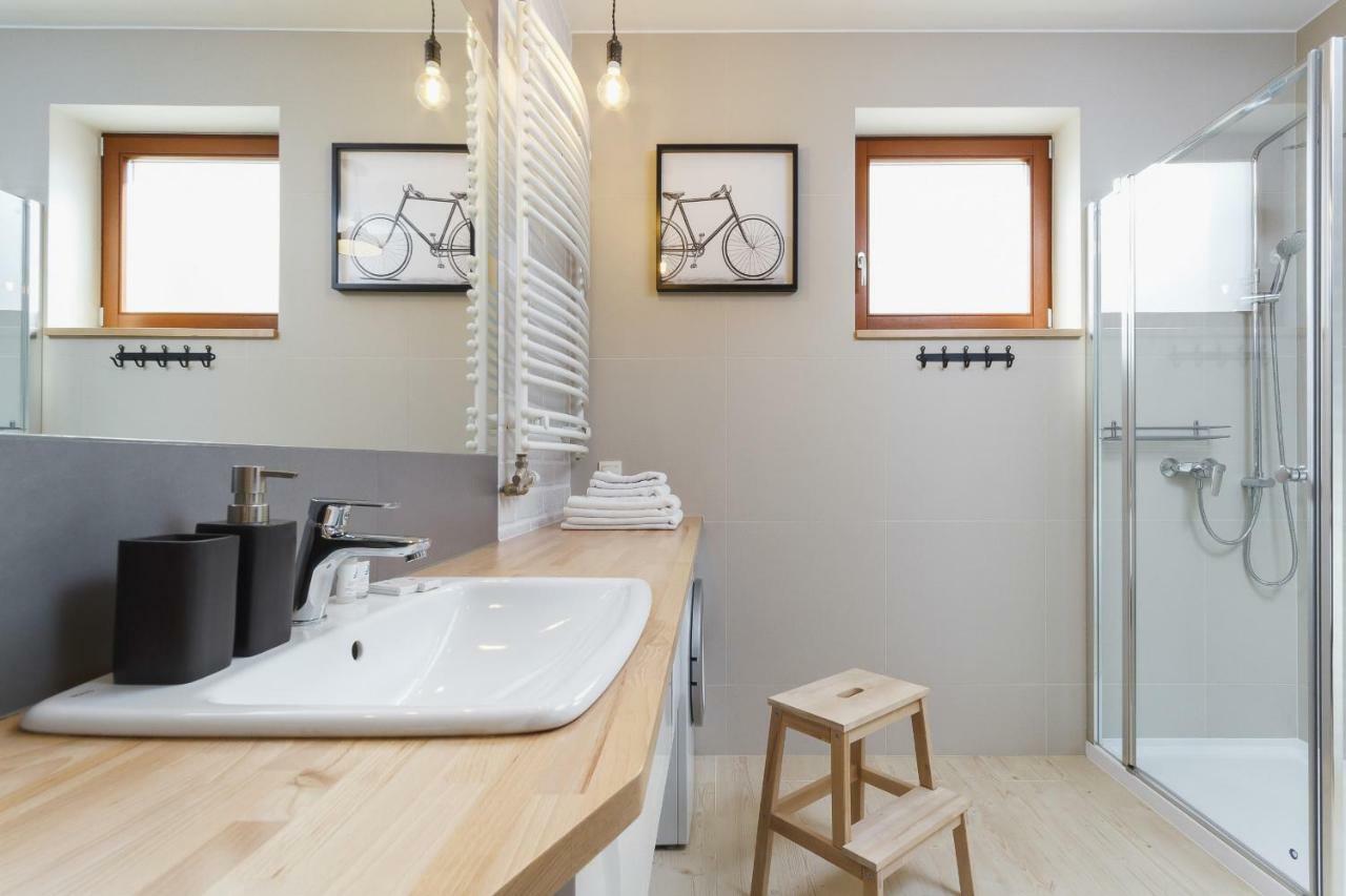 Apartments Harmonica Trynitarska By Noclegi Renters Cracovia Exterior foto